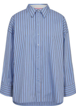 Blå og hvid stribet skjorte